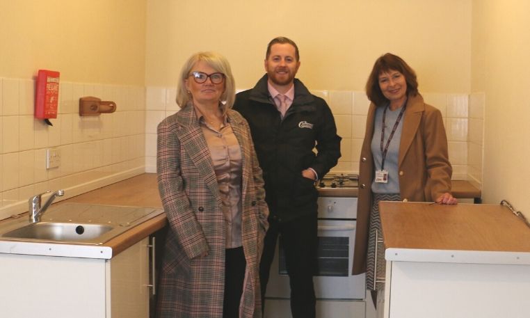 Sadie O’Connor (Senior Housing Advice Officer), Byron Jones (Homeless Prevention Officer) & Suzanne Cousins (Housing Solutions Manager) prepare to show prospective tenants their new home